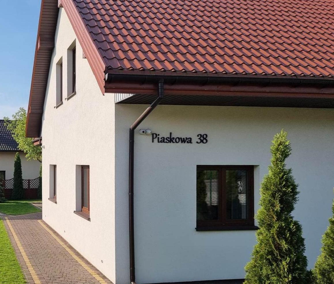 Dom Mierzeja Apartment Kąty Rybackie Exterior foto