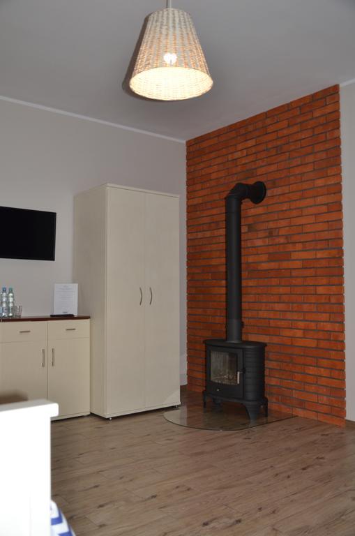 Dom Mierzeja Apartment Kąty Rybackie Exterior foto